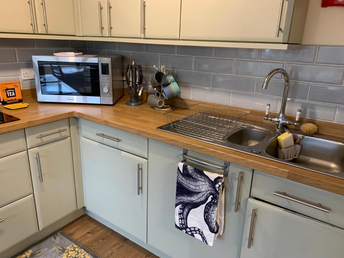 1 Bed-Pet Friendly-Parking-Patio-Close To Coasts North Hill 외부 사진