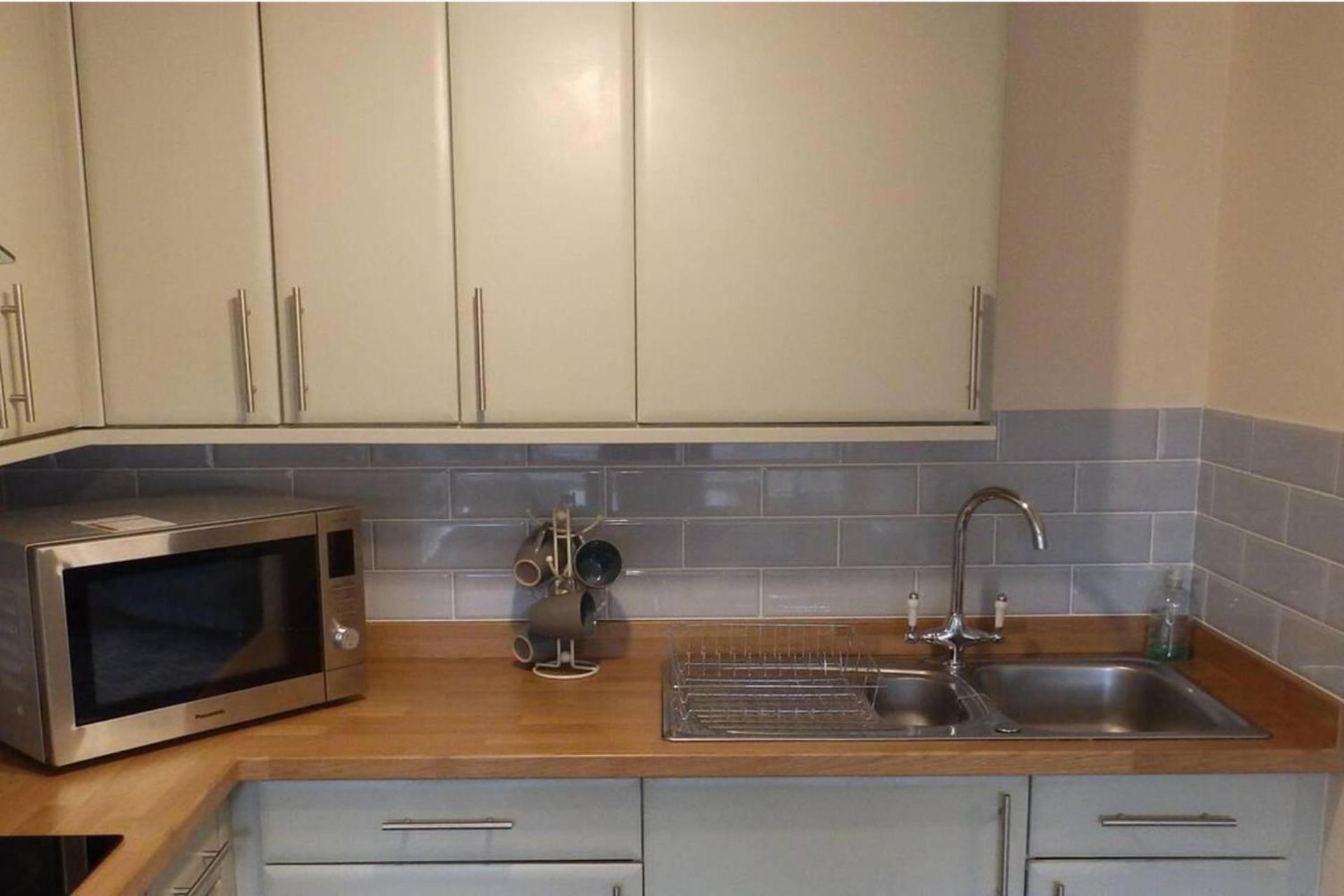 1 Bed-Pet Friendly-Parking-Patio-Close To Coasts North Hill 외부 사진
